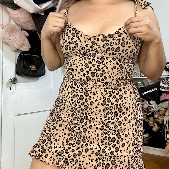 Reformation feline christine dress size 8 - Picture 7 of 15